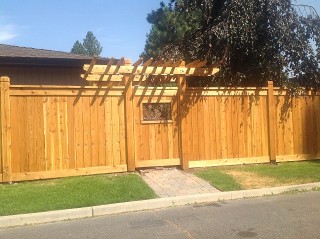 Wood Walkway Gate with Pergola
